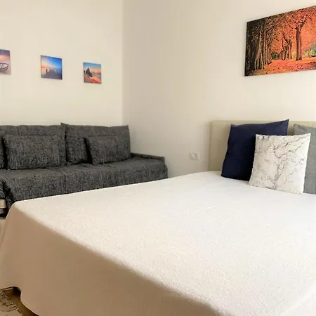 Family-friendly Next To Premium Hotel, Appartement