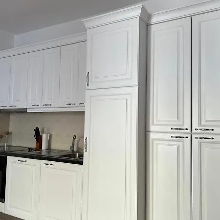 Family-friendly Next To Premium Hotel, Apartment Golem (Tirana)