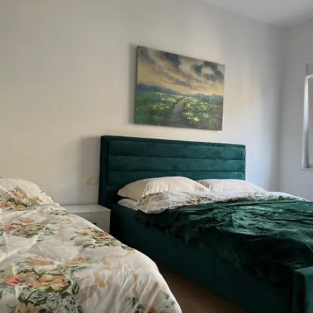 Family-friendly Next To Premium Hotel,