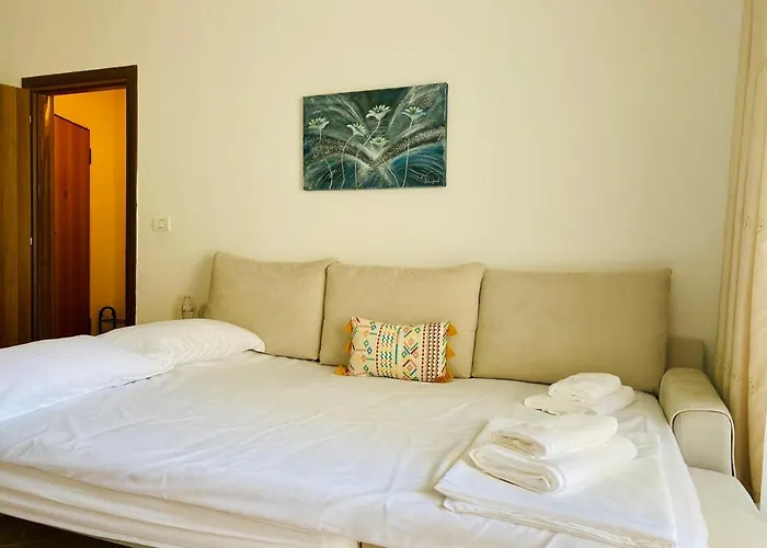 Family-friendly Next To Premium Hotel, Apartment *