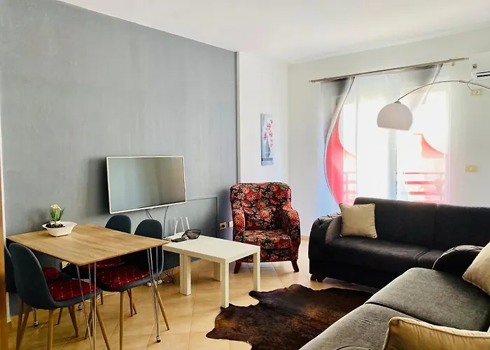 Family-friendly Next To Premium Hotel, Apartment Golem (Tirana)